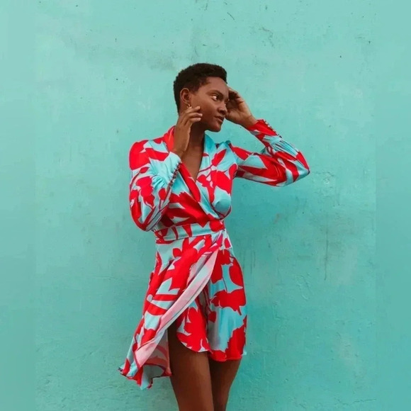 SUKISO WOMEN'S ELSA WRAP DRESS Large - Picture 1 of 11